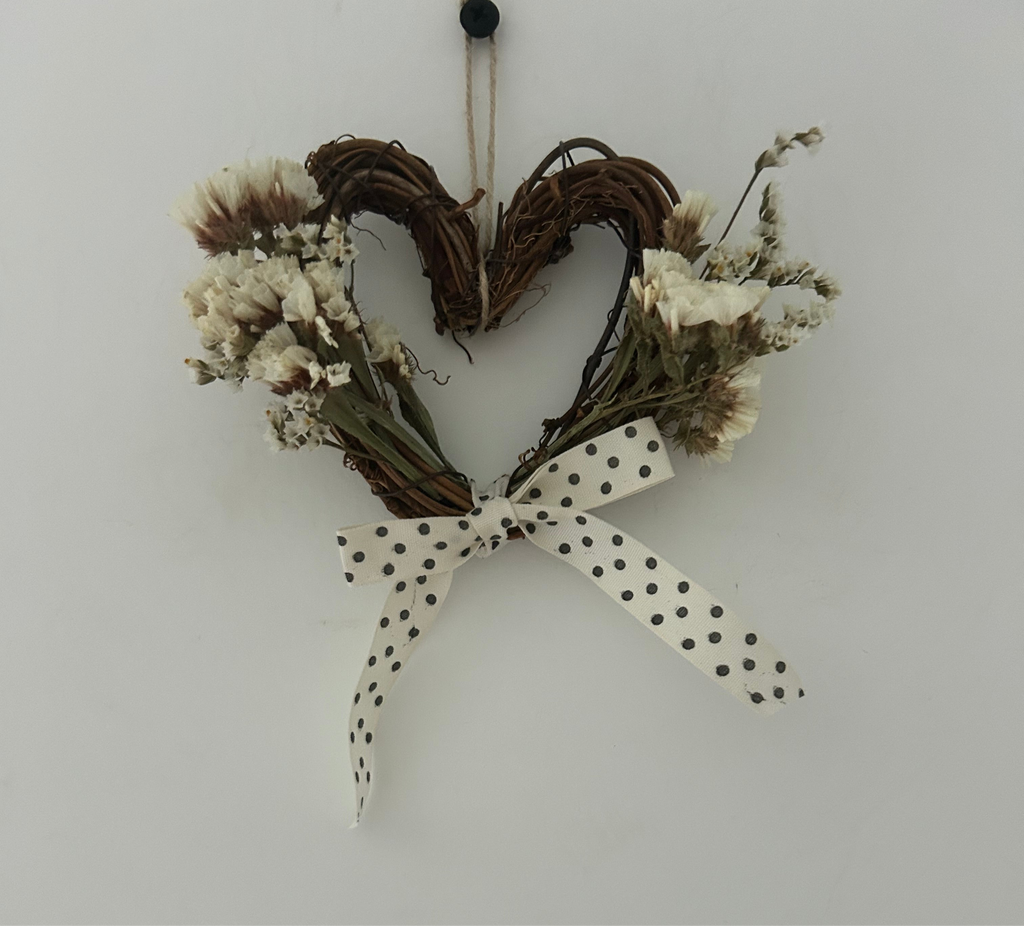 Mini Heart Wreath 10cm (sample 6)