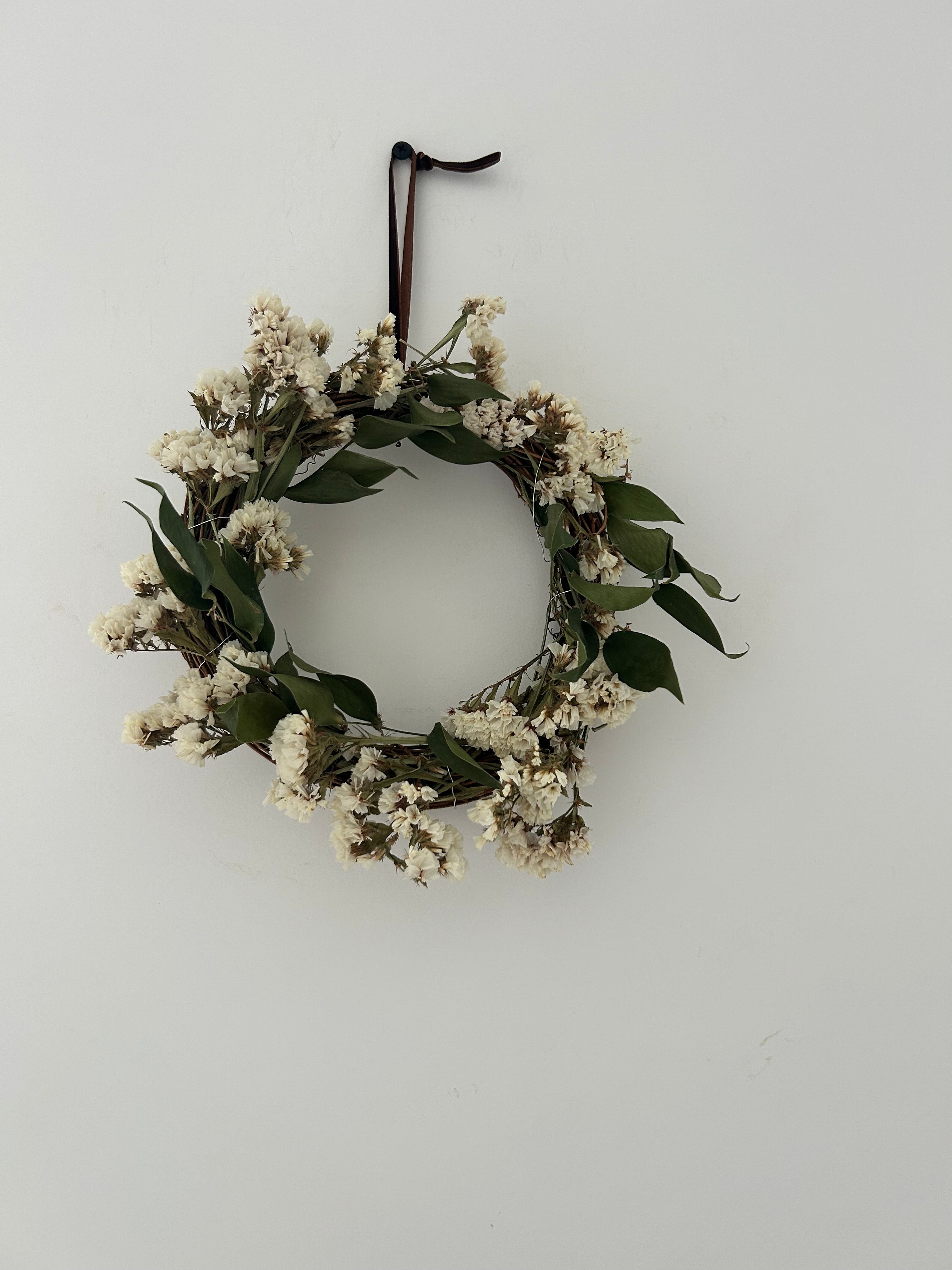 Forest’ Wreath with White Statice and Ruscus 20cm