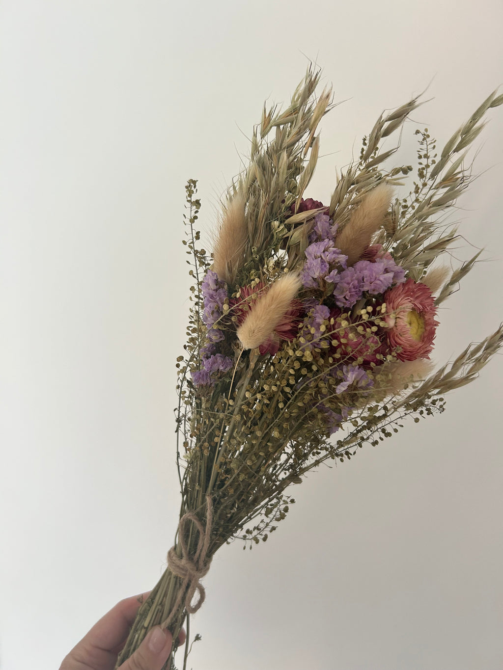 Small everlasting dried flower bouquet