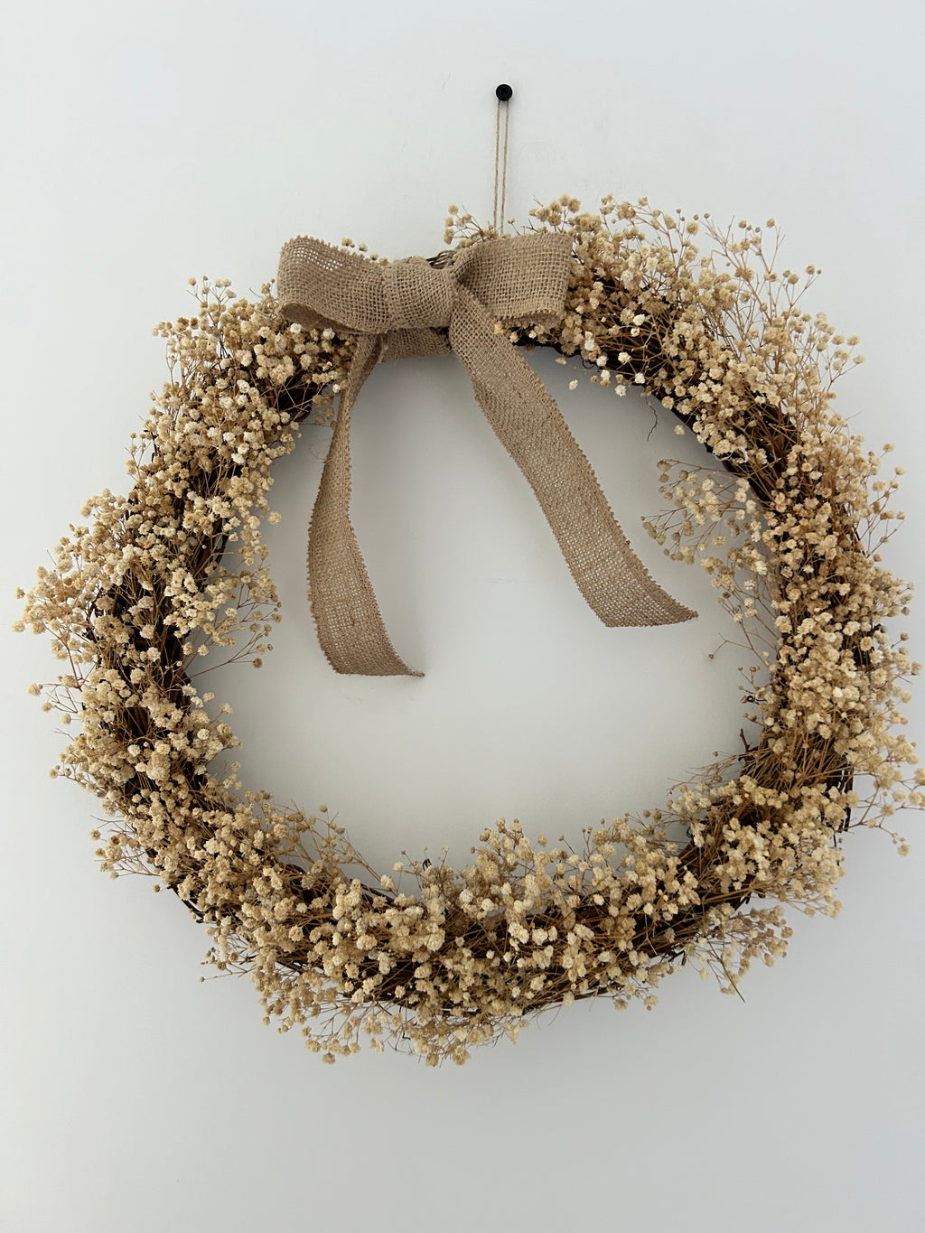 SAMPLE (one off) * READY TO BE DISPATCHED* gypsophilas wreath with jute bow 40cm