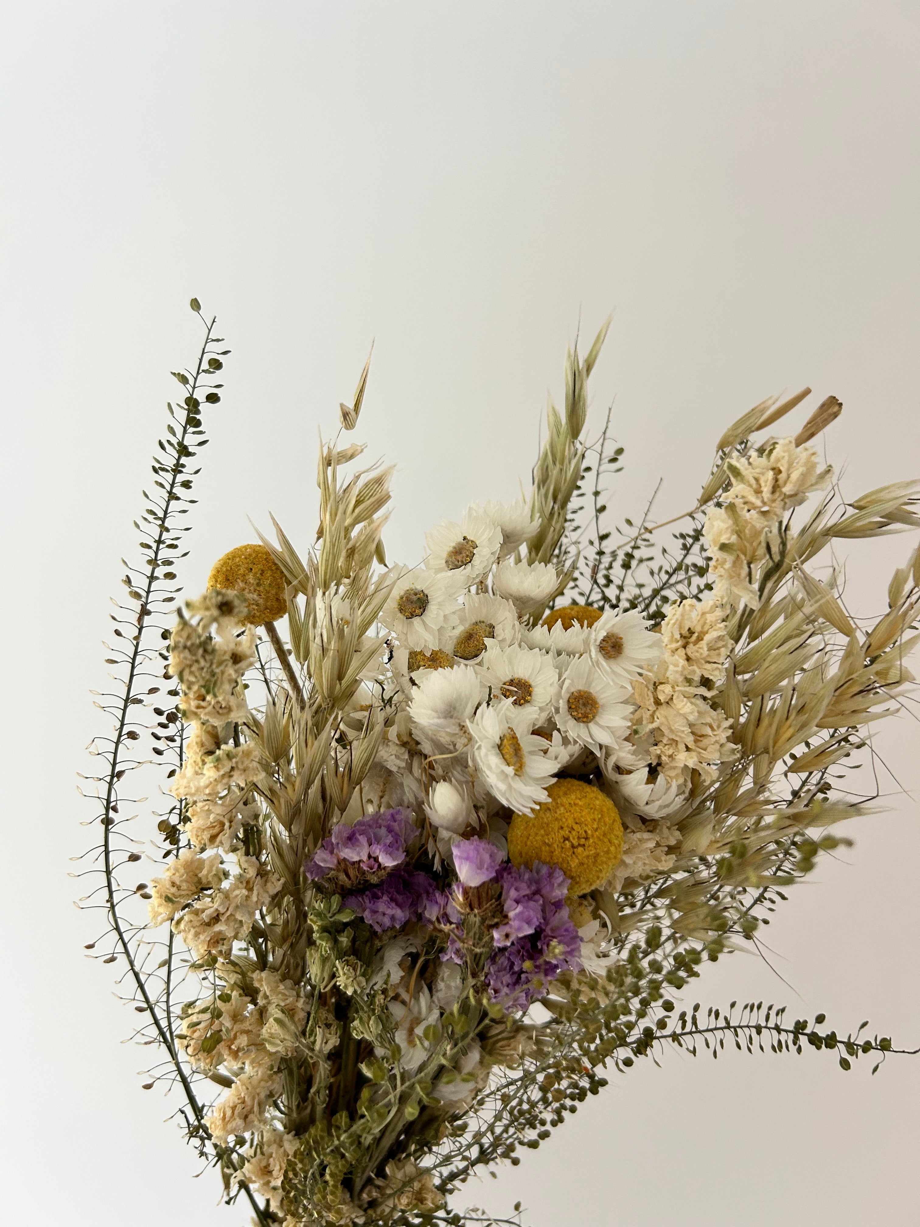 Small everlasting dried flower bouquet